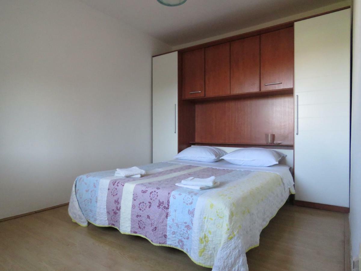 Guesthouse Dila Galovac  Ngoại thất bức ảnh